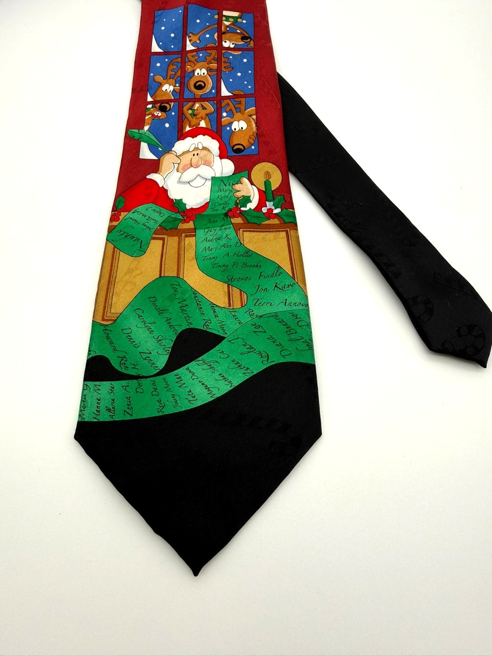 Yule Tie Greetings Santa & Reindeer Silk Necktie Hallmark Naughty & Nice List 57